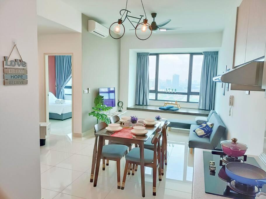 Greenfield Residence Sunway 2-5 Pax By Convivial Staycation B08 Petaling Jaya Bagian luar foto