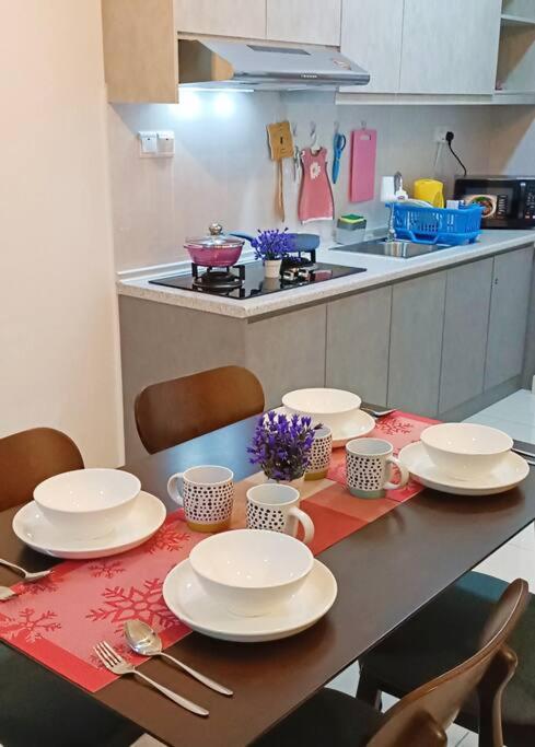 Greenfield Residence Sunway 2-5 Pax By Convivial Staycation B08 Petaling Jaya Bagian luar foto